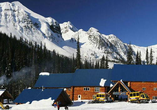Chatter Creek Lodge - biggest cat skiing terrain in the world