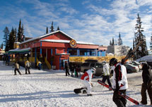 Bulldog Lodge | Silver Star Ski Vacations