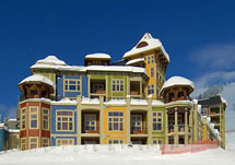 Snowbird Lodge | Silver Star Ski & Snowboard Vacations