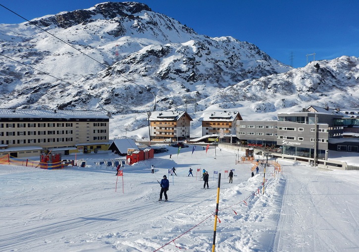 St Anton Skiing St Anton Ski Lifts, Terrain, Snow, Passes & Maps