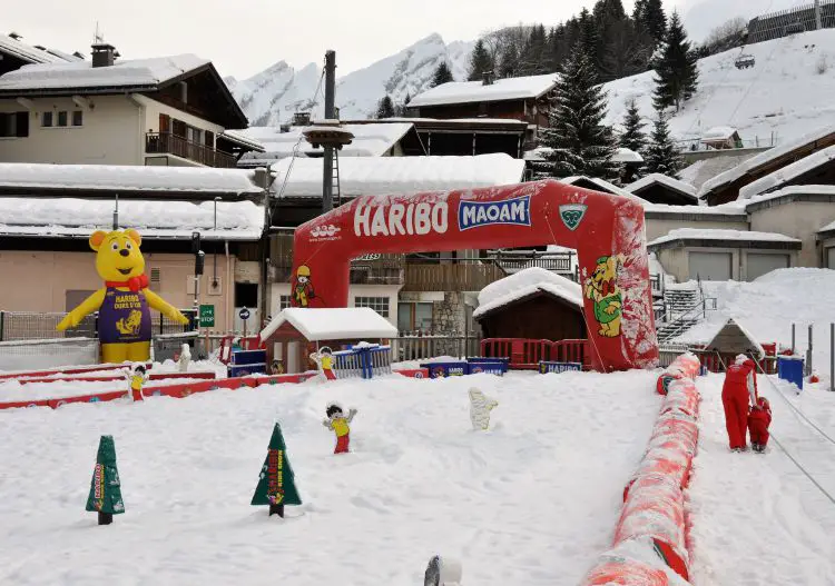 Over 50% learner and easy trails at La Clusaz ski resort.