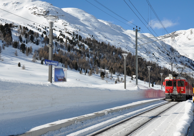 Travel to St Moritz St Moritz Fights, Traiin, Transfers & Car Rental