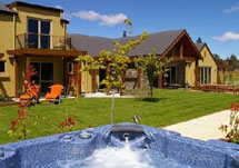 Maple Lodge | Wanaka Ski Holidays