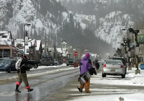 Frisco Colorado Hotels Lodging Play Pause