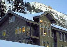 Village At Sugarplum Snowbird | ski-in / ski-out accommodation Packages