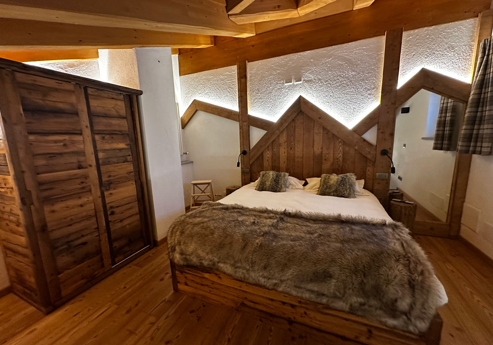 Upstairs of the suite