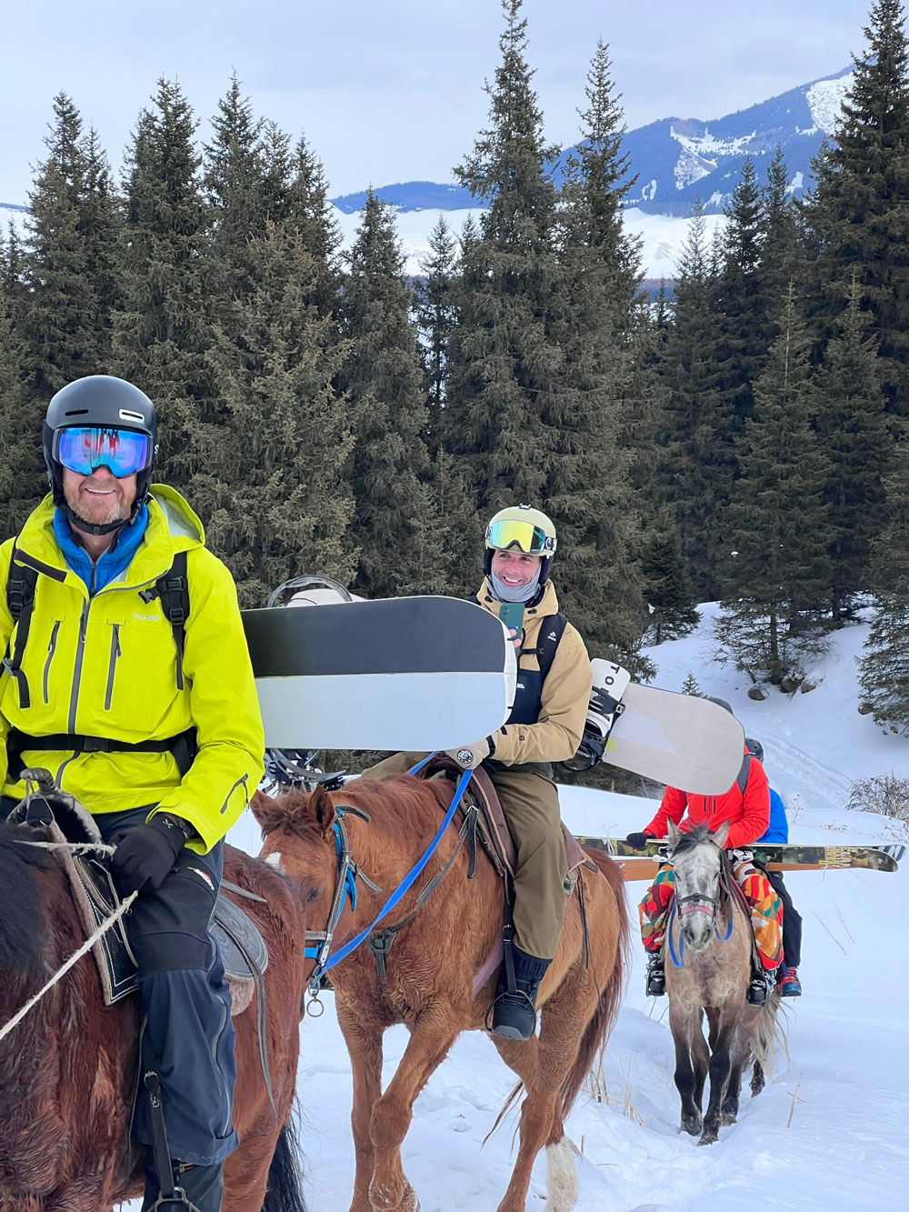 Horse access skiing/riding