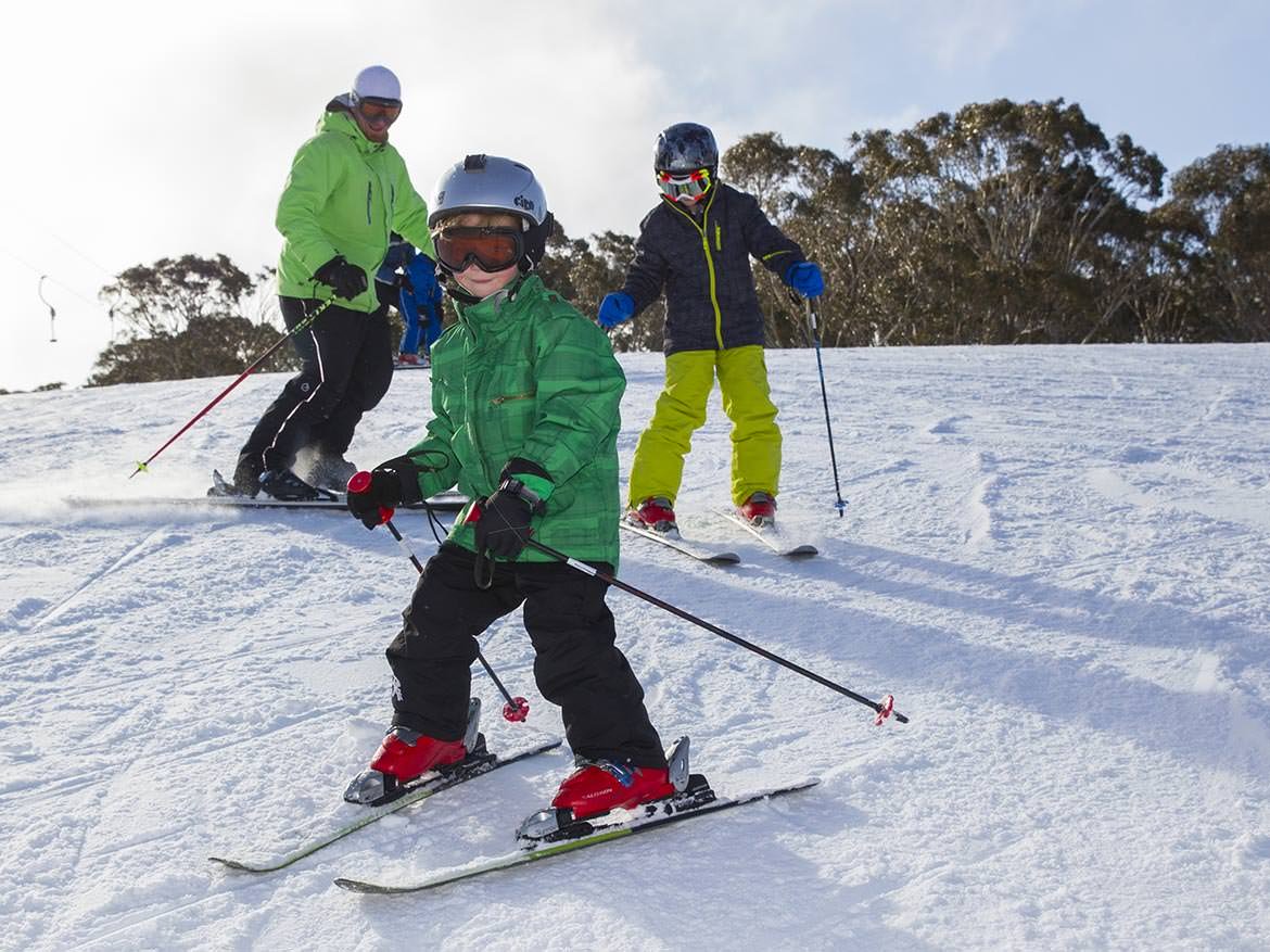 Dinner Plain Ski Hire Ski Shops Facilities