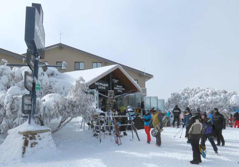 Mt Hotham Ski Hire Facilities, Services
