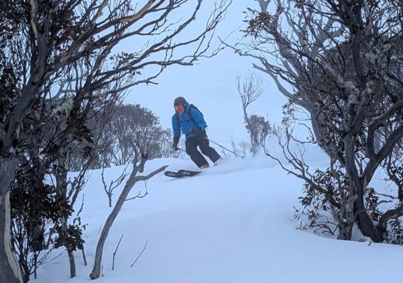 Mt Perisher powder skiing