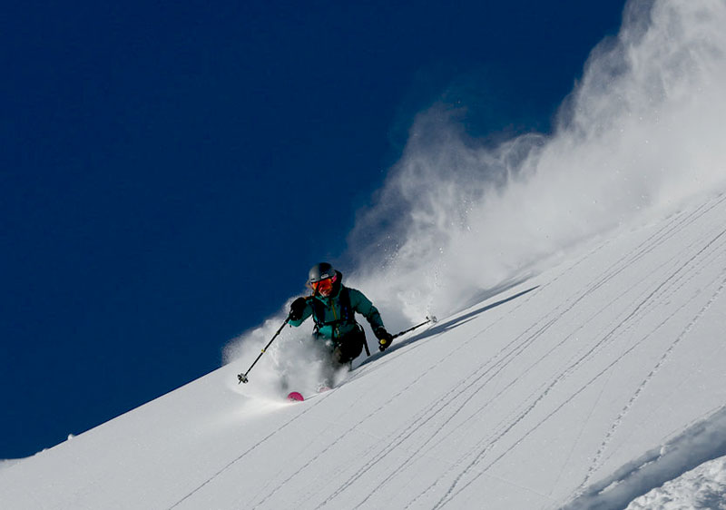 Monashee Powder Snowcats | 3 & 4 Days Packages