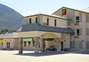 Super 8 Invermere