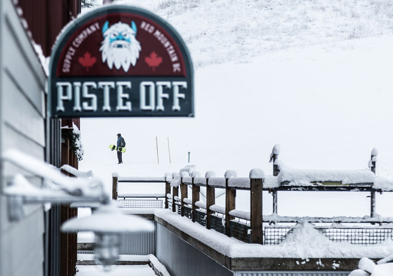 Rossland Restaurants Red Mountain Bars, Nightlife