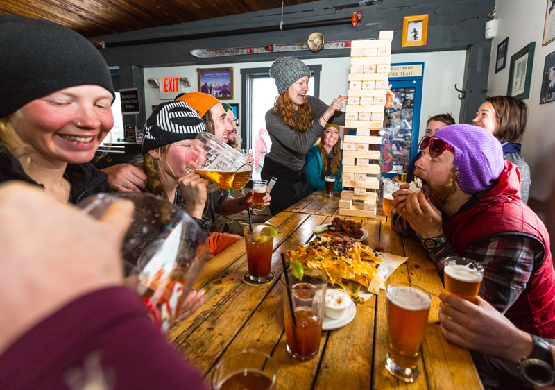 Rossland Restaurants Red Mountain Bars, Nightlife