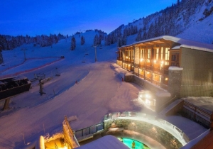 Sunshine Mountain Lodge | Ski-in Ski-out Accommodation