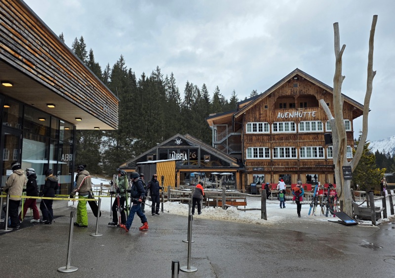 Auenhütte at Ifen base area