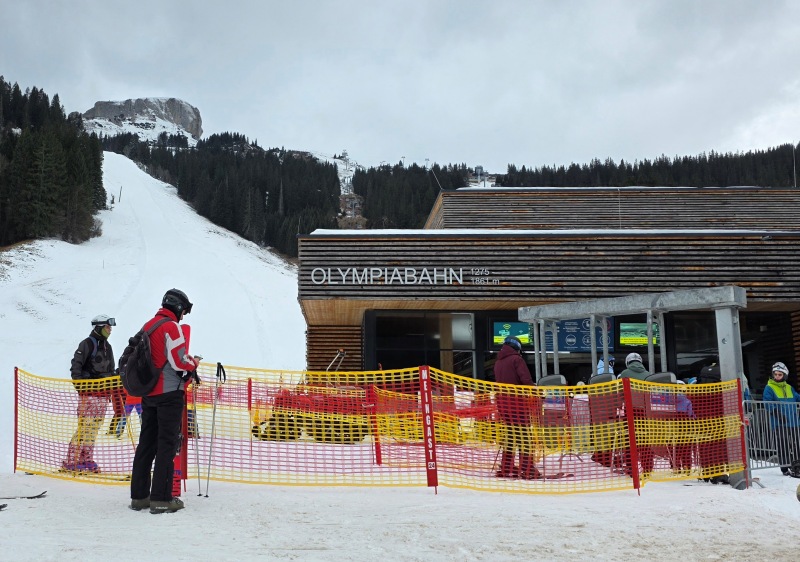 Olympia chairlift 'line' on a quiet January morning