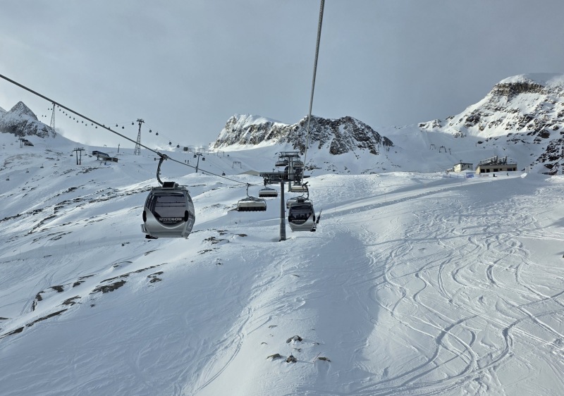 Gletscherjet 3 combi lift on Kitzsteinhorn