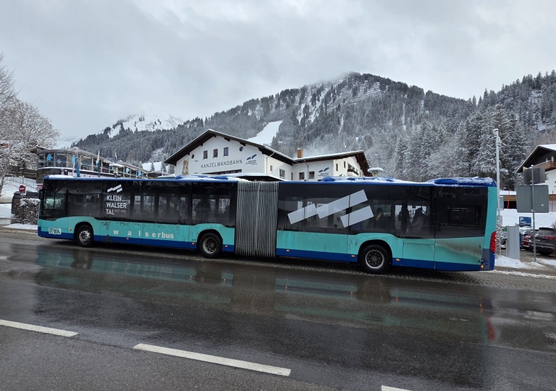 Big buses are needed to move the crowds in Kleinwalsertal (location is Kanzelwand gondola)