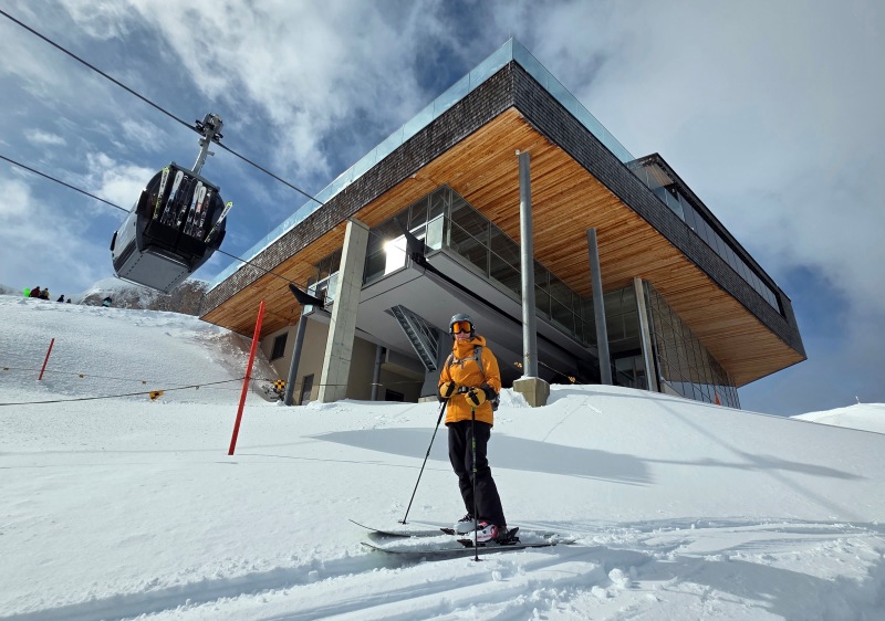 Ifen Bergstation (2,030m)