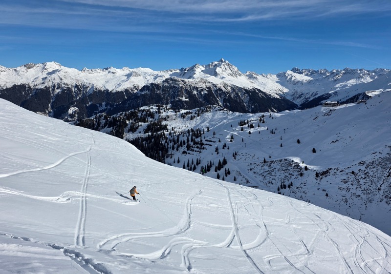 Powder skiing Silvretta Montafon