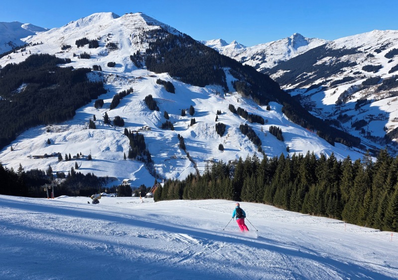 Another long empty piste