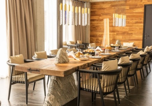 Cat Skiing Bakhmaro Stars Lodge