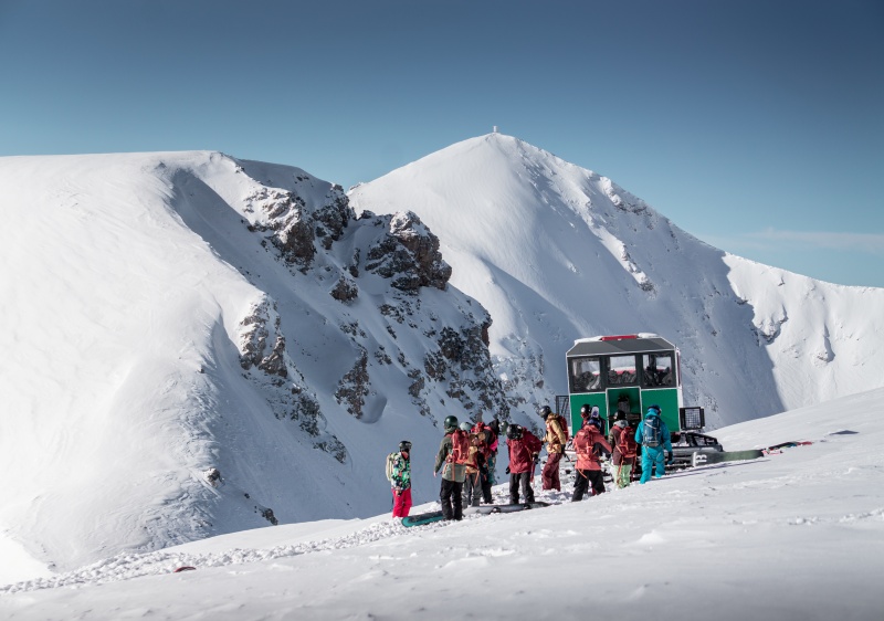 Balkans Catski Safari, SF Freeride Cat Skiing