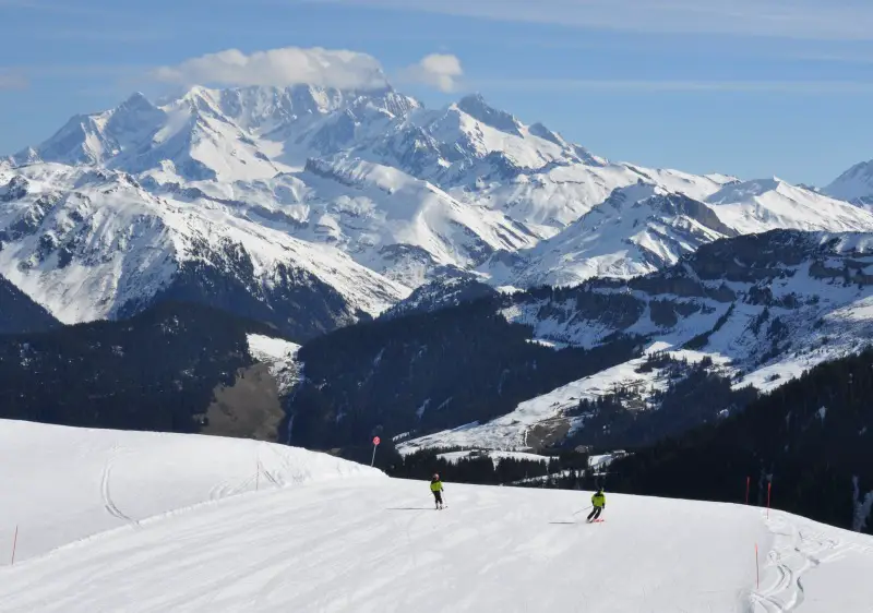 Skiing the Roc Blanc at Arêches Beaufort in the French Alps