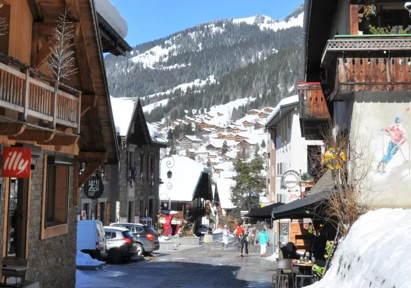 Châtel Ski Resort Info Guide | Chatel, Portes du France Review