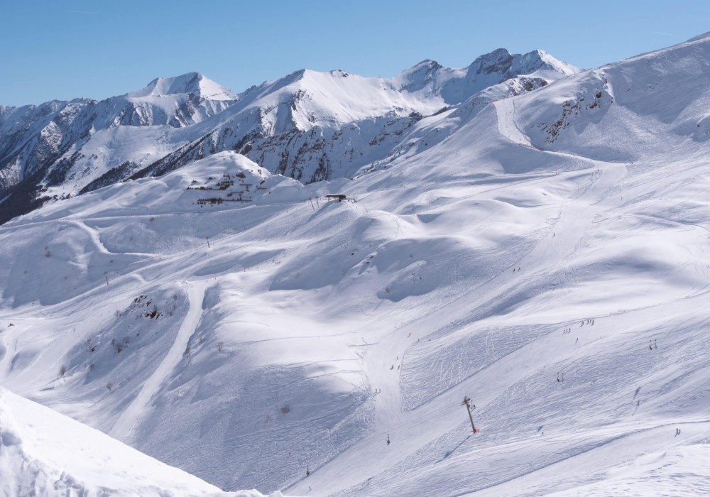 Piau Engaly ski resort alpine terrain