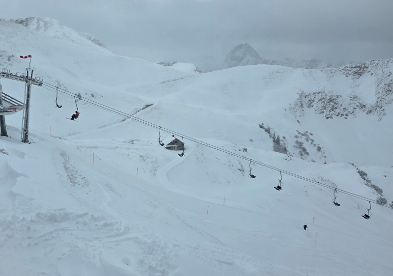 Sonngehren double chair & ski terrain