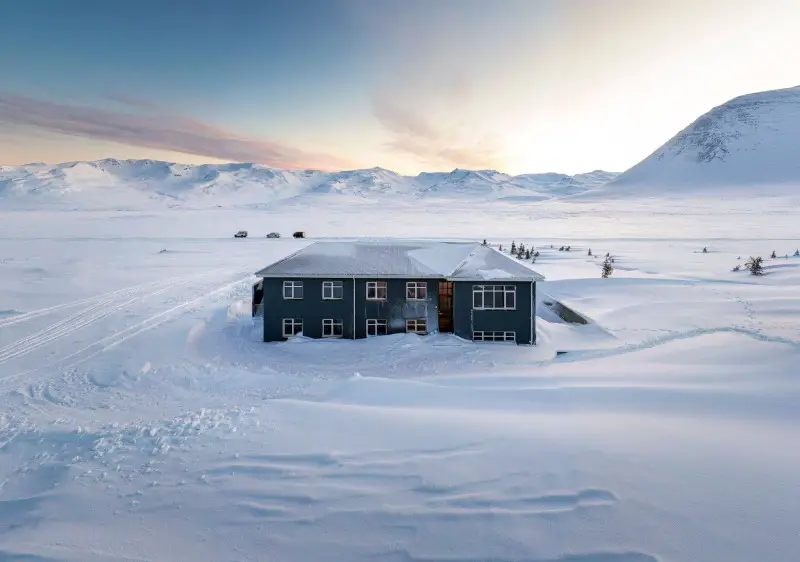 Troll Peninsula Backcountry Ski Touring, Summit Heliskiing