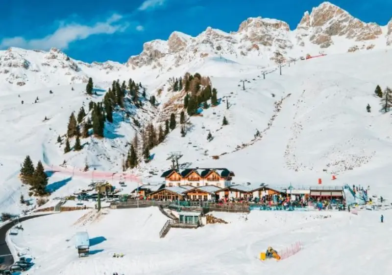 Passo San Pellegrino is one the best ski-in ski-out locations in the Dolomites (Chalet Cima Uomo)