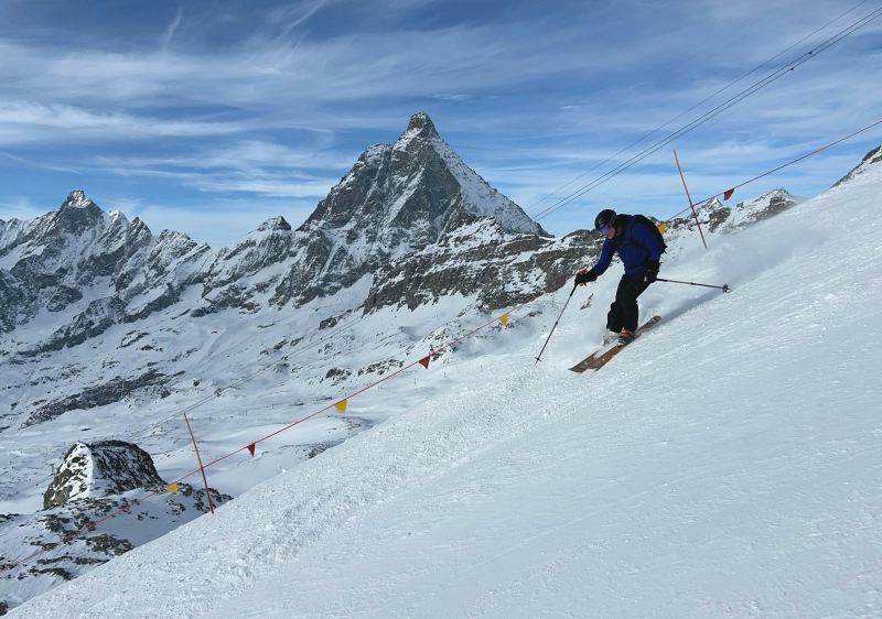 Skiing with the Matterhorn