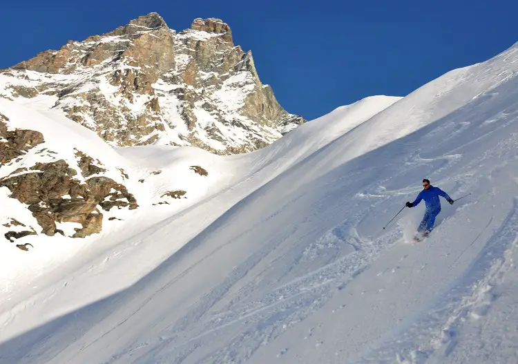 Skiing powder under the Matterhorn is just so cool.