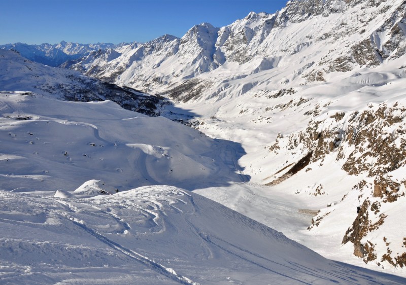 Breuil Cervinia Valtournenche Ski & Snowboard Lessons & Guiding Ski