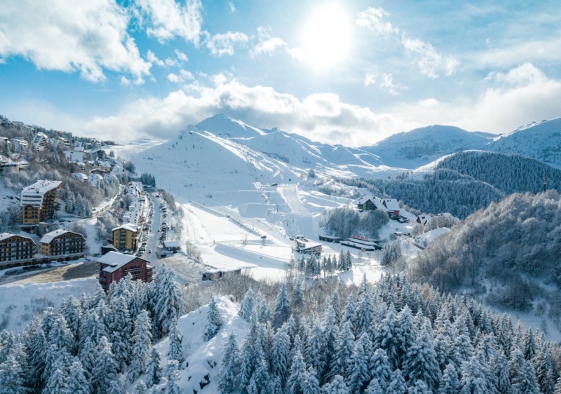 Prato Nevoso ski resort Italy
