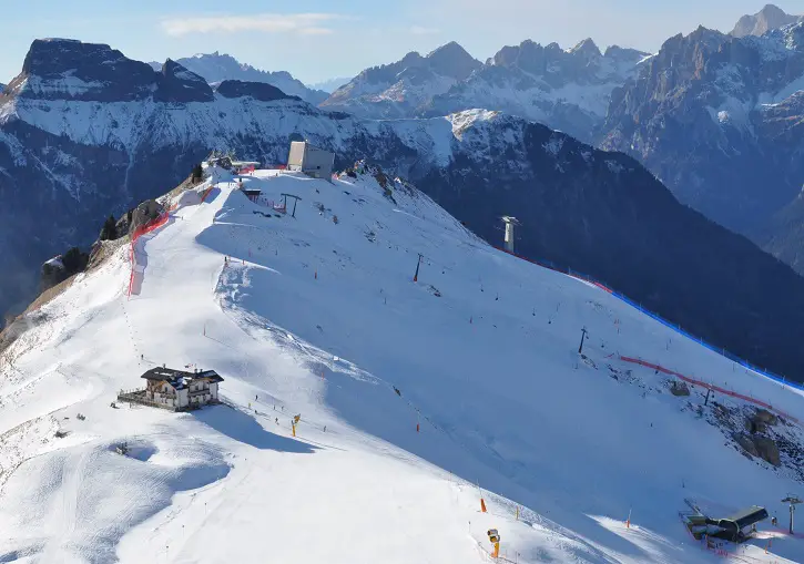 Val di Fassa Skiing