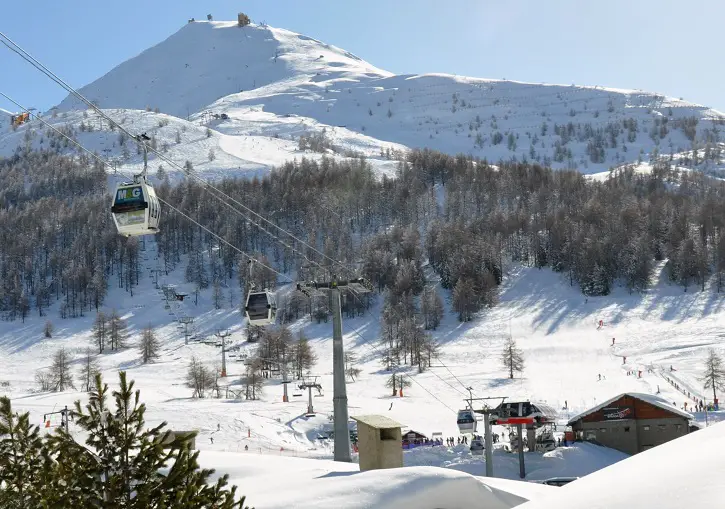 Via Lattea ski holidays