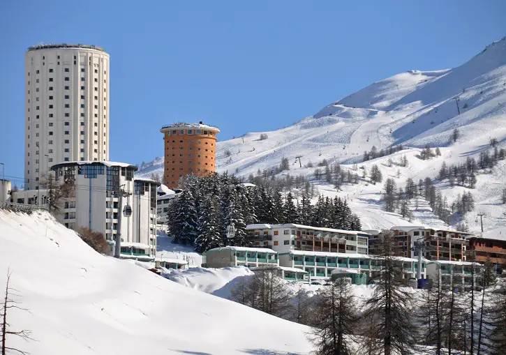Via Lattea ski holiday packages