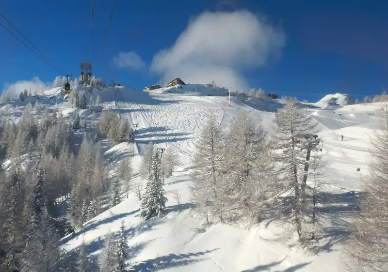 La Thuile ski resort. Approaching 2200m on the Les Suches gondola.