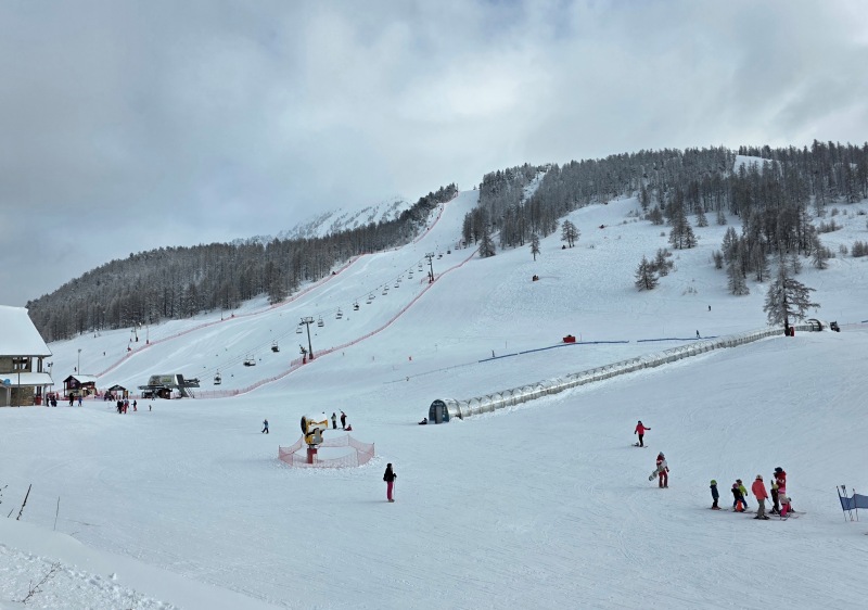 Via Lattea's 2nd best learn to ski area at Montgenevre (best is at Sestriere)