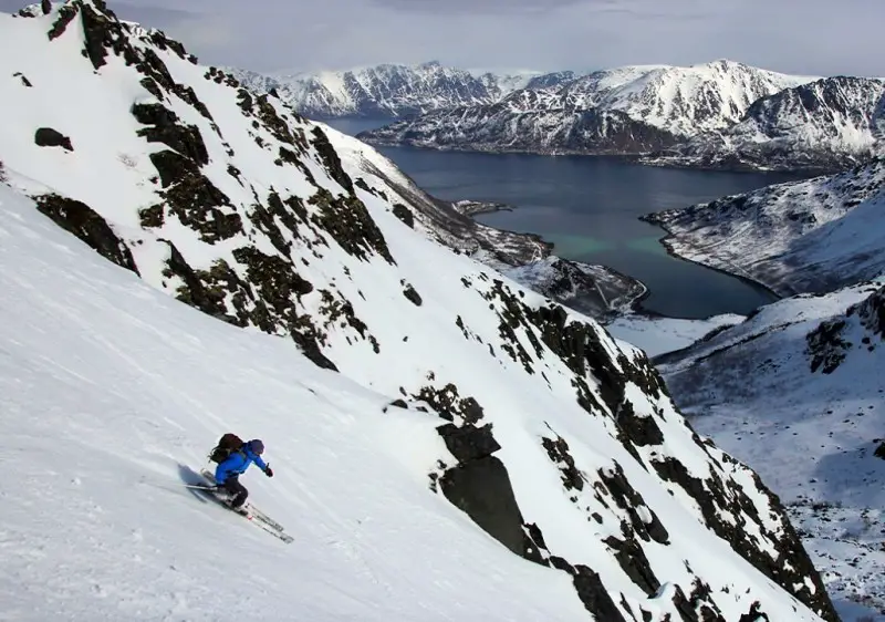 Amazing skiing on the coast of Finnmark Norway (photo: Up Guides)
