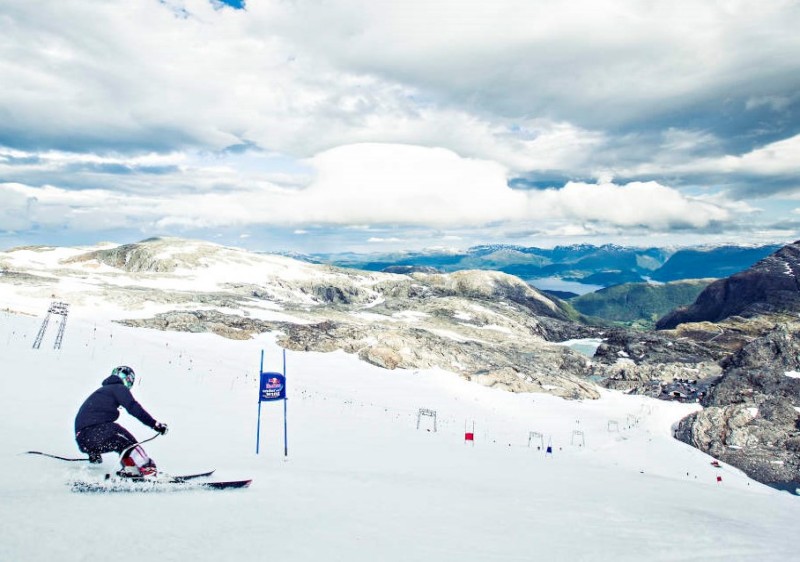 Fonna Glacier Summer Ski Resort Info Guide Fonna Norway Review
