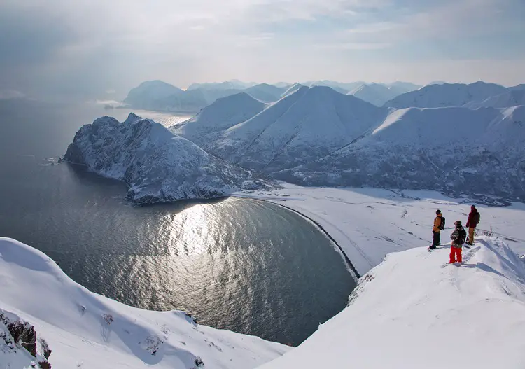 Breathtaking Kamchatka. (photo - Snow Valley)