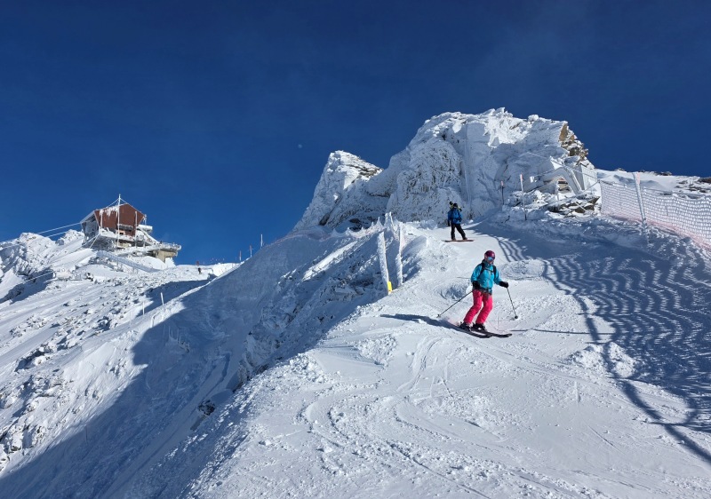Start of Mont Fort descent