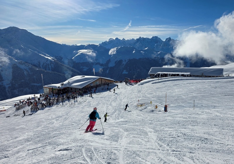 To La Chaux