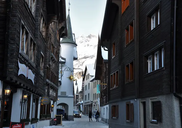 Andermatt ski holiday package