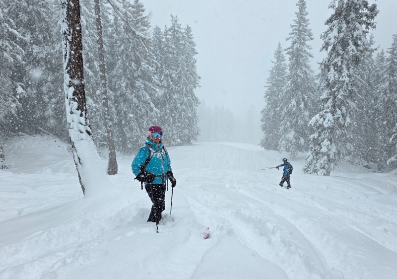 Ski route exit